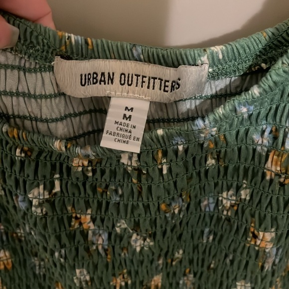 UO Tessie Floral Smocked Mini Dress - Picture 4 of 6